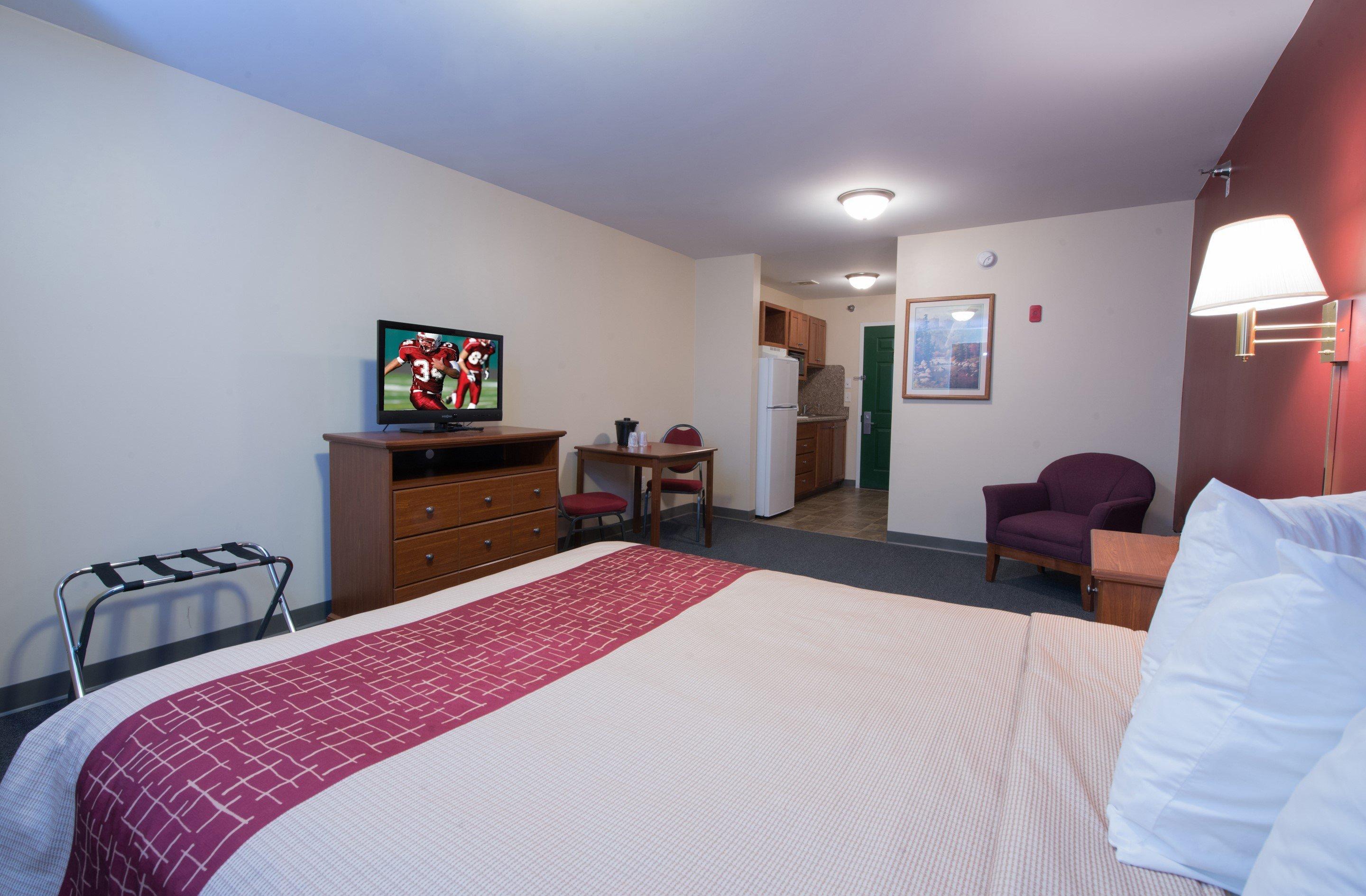 Red Roof Inn & Suites Дикинсън Екстериор снимка
