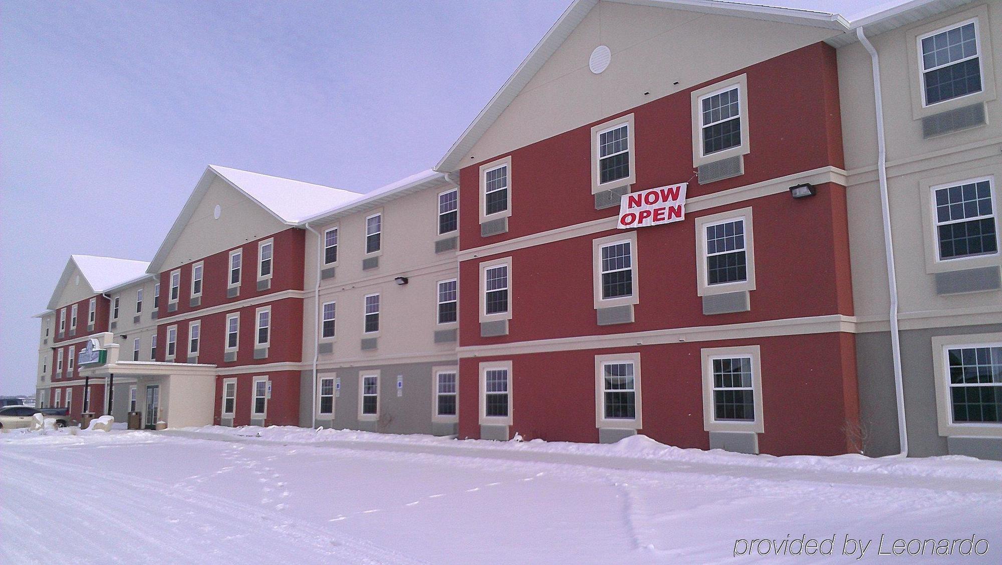 Red Roof Inn & Suites Дикинсън Екстериор снимка